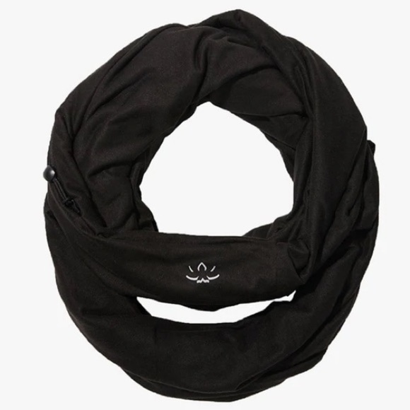 BEYOND YOGA NWT POCKET INFINITY SCARF Trendy Chic Minimalist Cozy - Picture 6 of 6